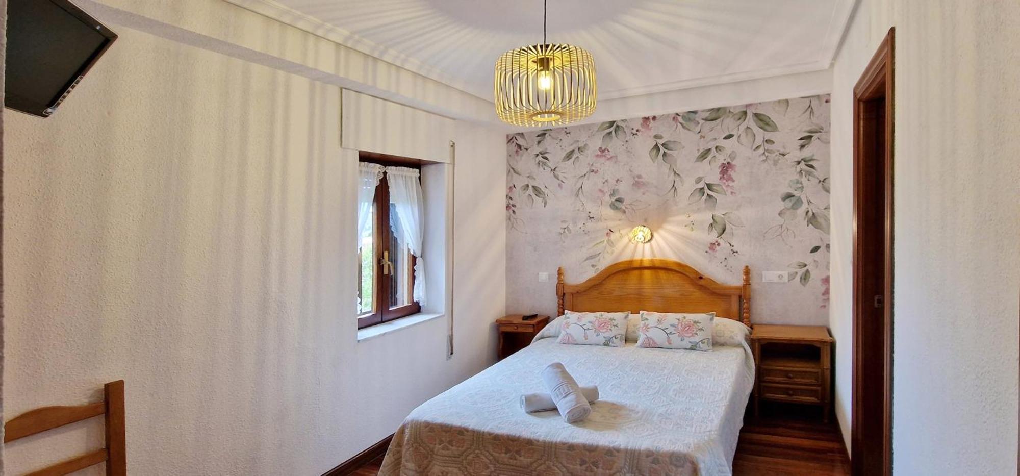 Cosma House Hotel Hinojedo Стая снимка