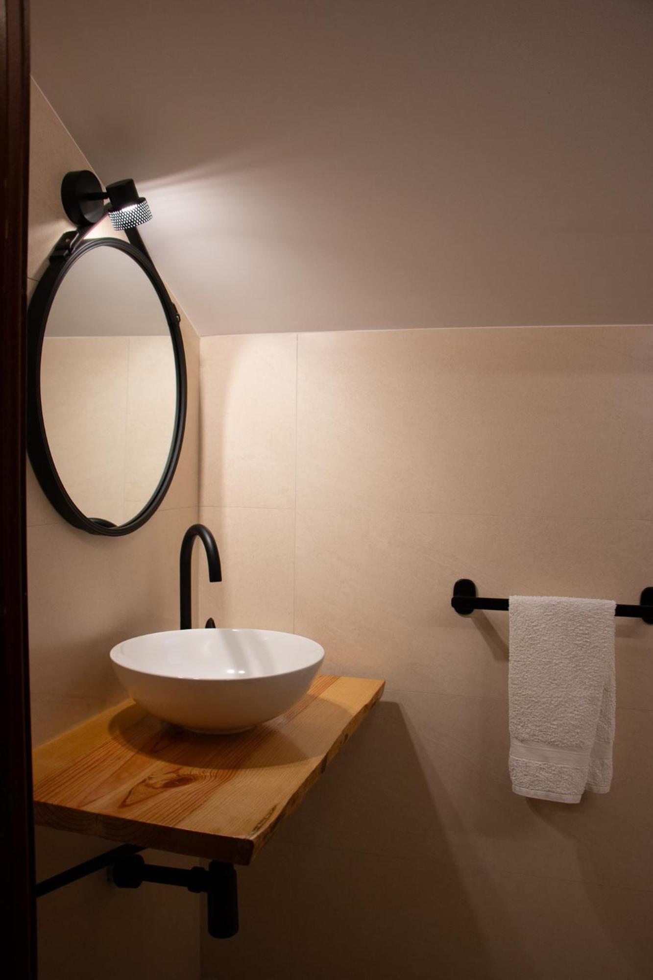 Cosma House Hotel Hinojedo Екстериор снимка