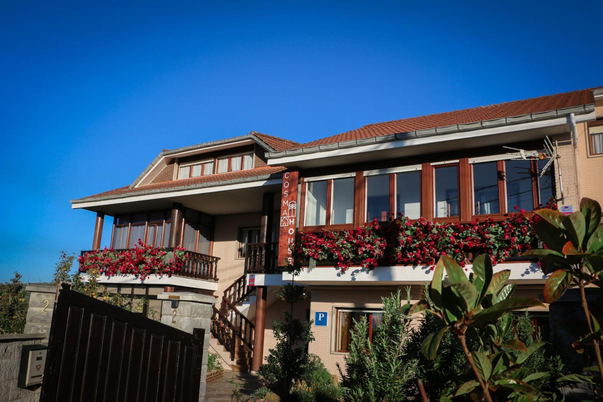 Cosma House Hotel Hinojedo Екстериор снимка