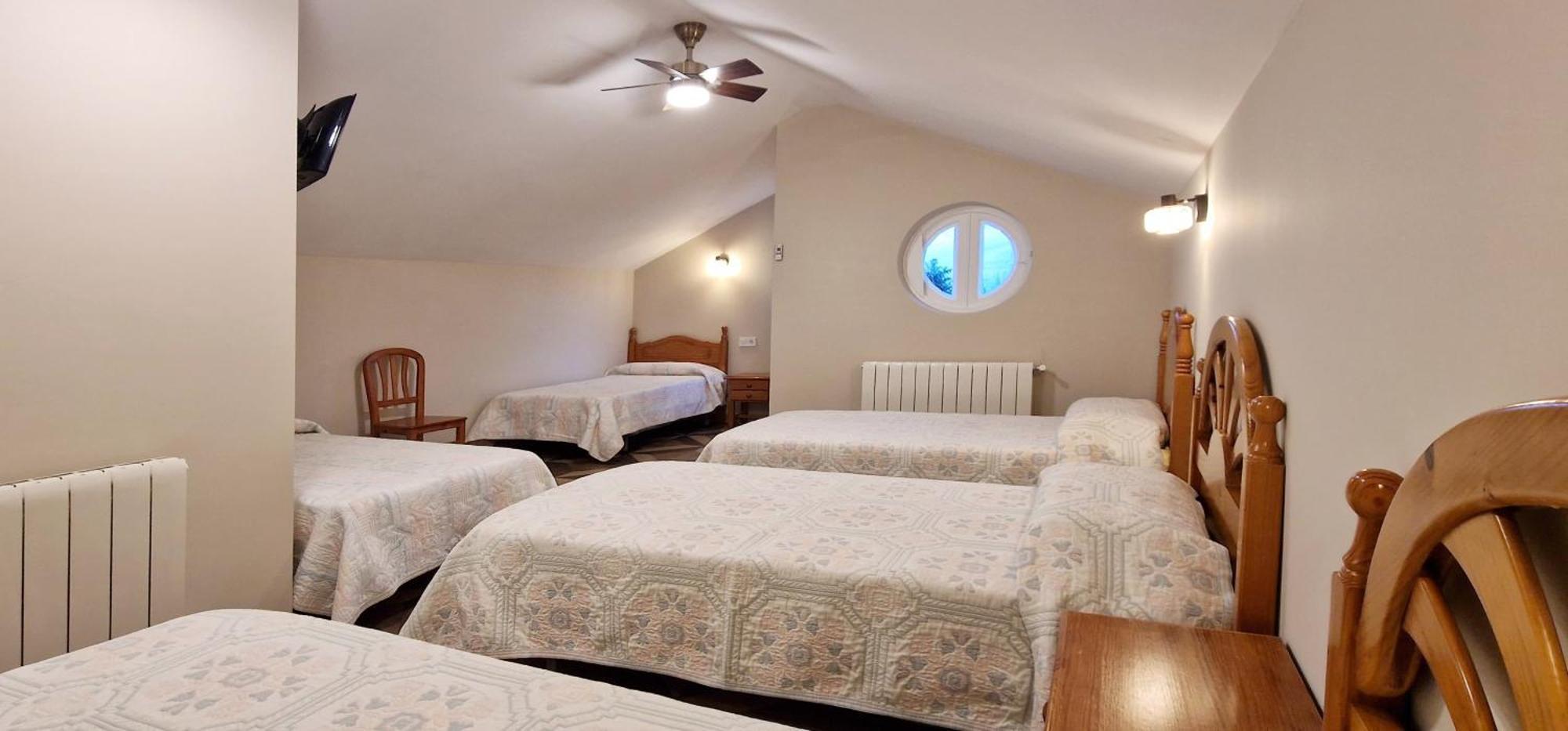 Cosma House Hotel Hinojedo Екстериор снимка